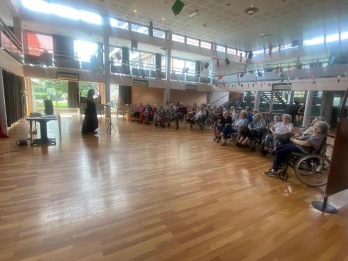 cd819244-e847-4075-97a2-4cc97651774d