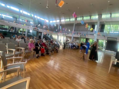 dbeec2c1-3b21-4e50-bcec-d2a9f04f711d