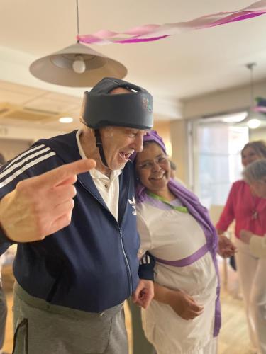 F6DB2180-A604-4E92-B8F9-94BD3320125F