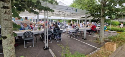 e49dd17f-5eb9-4dad-9fa6-644c79c6087a